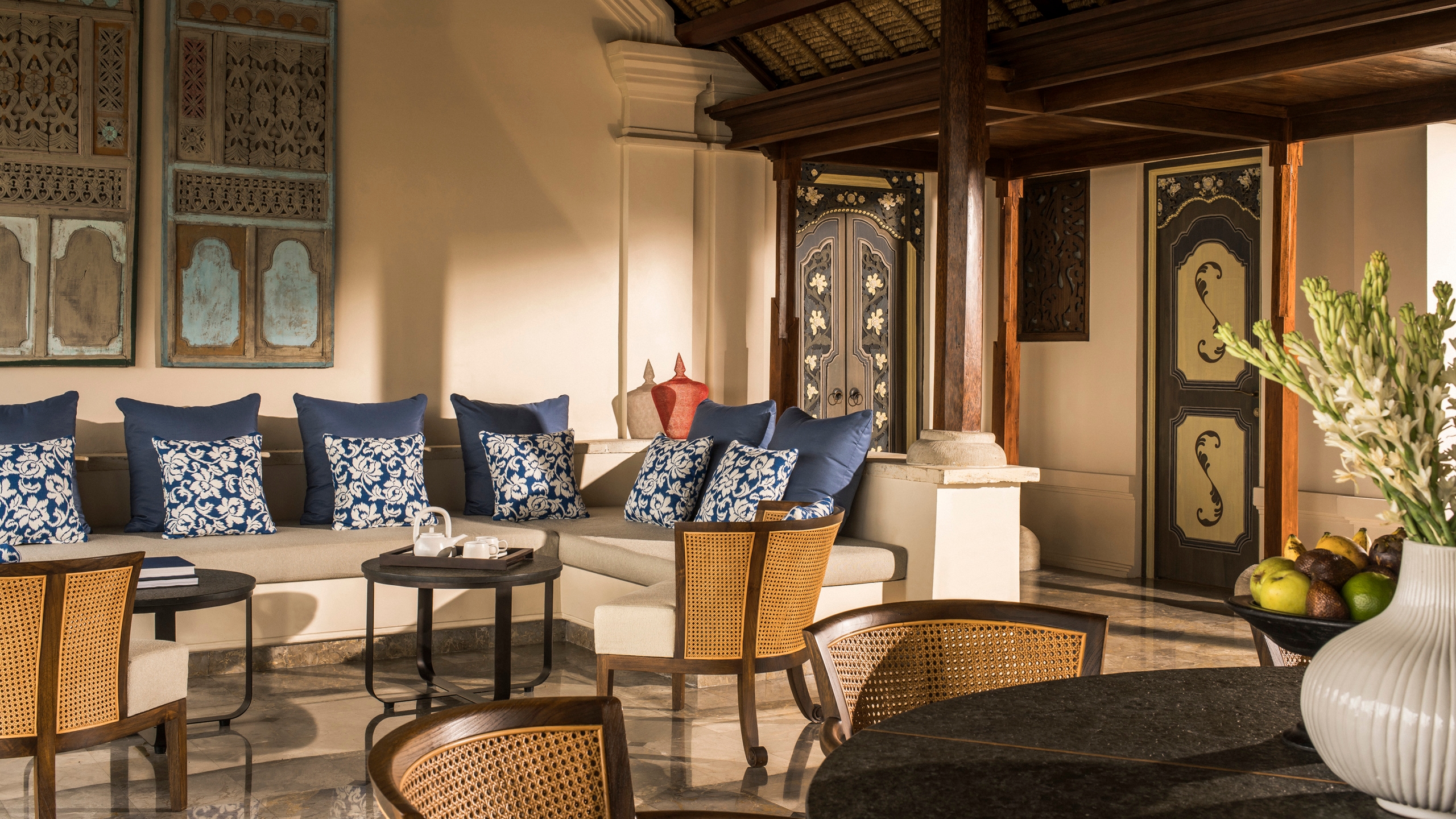 four-seasons-jimbaran-lounge