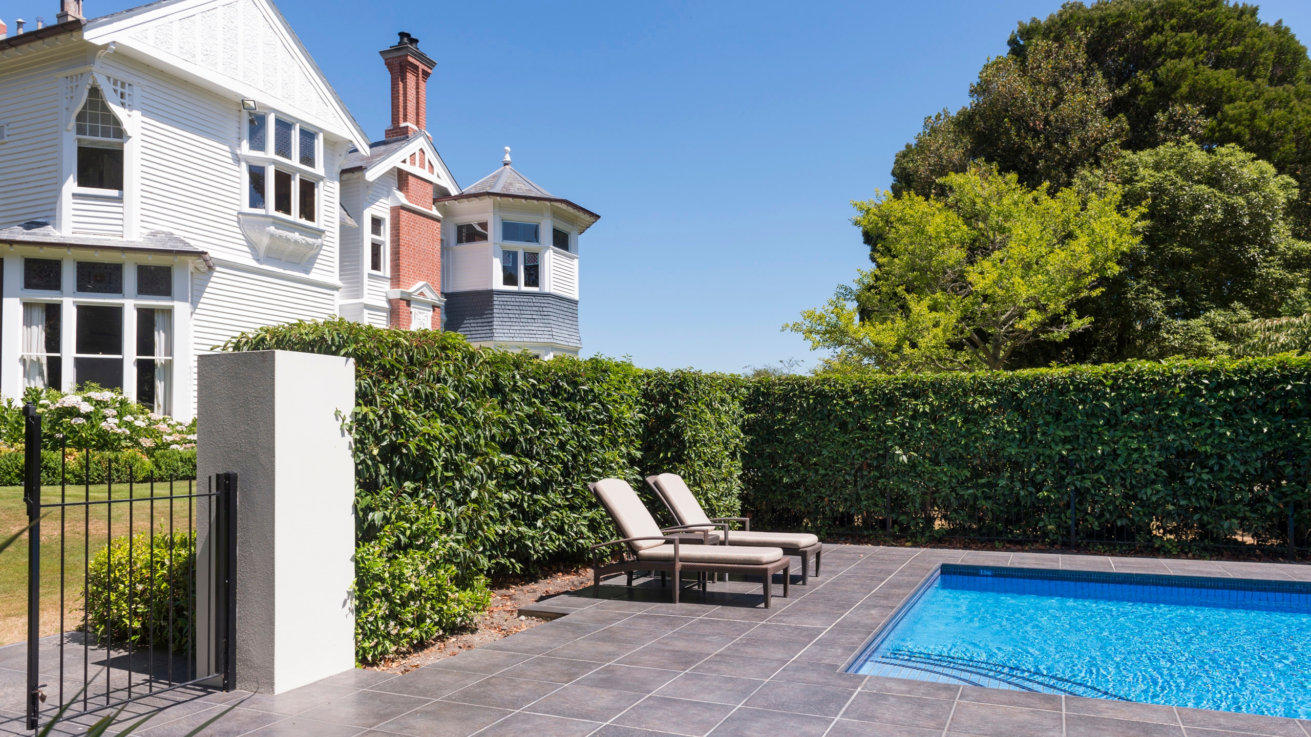 otahuna-new-zealand-swimming-pool