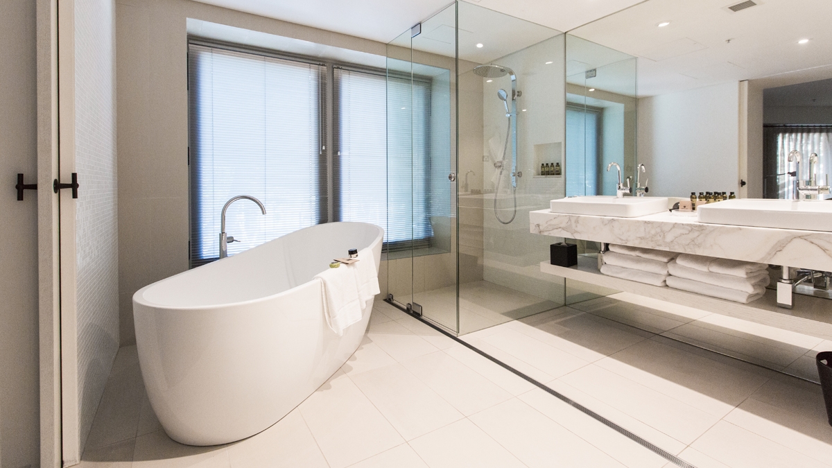 pier-one-sydney-bathroom