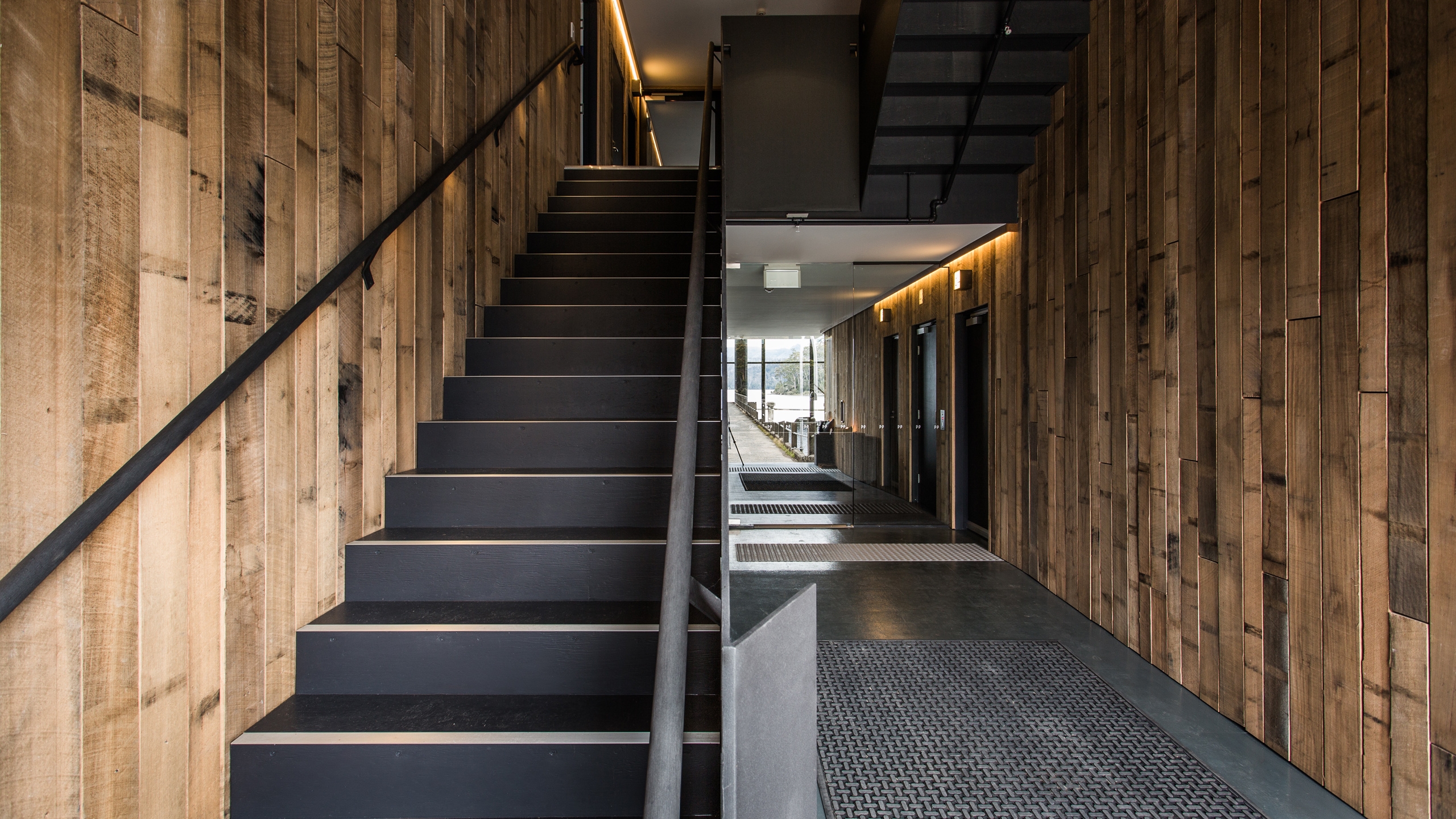 pumphouse-point-tasmania-staircase
