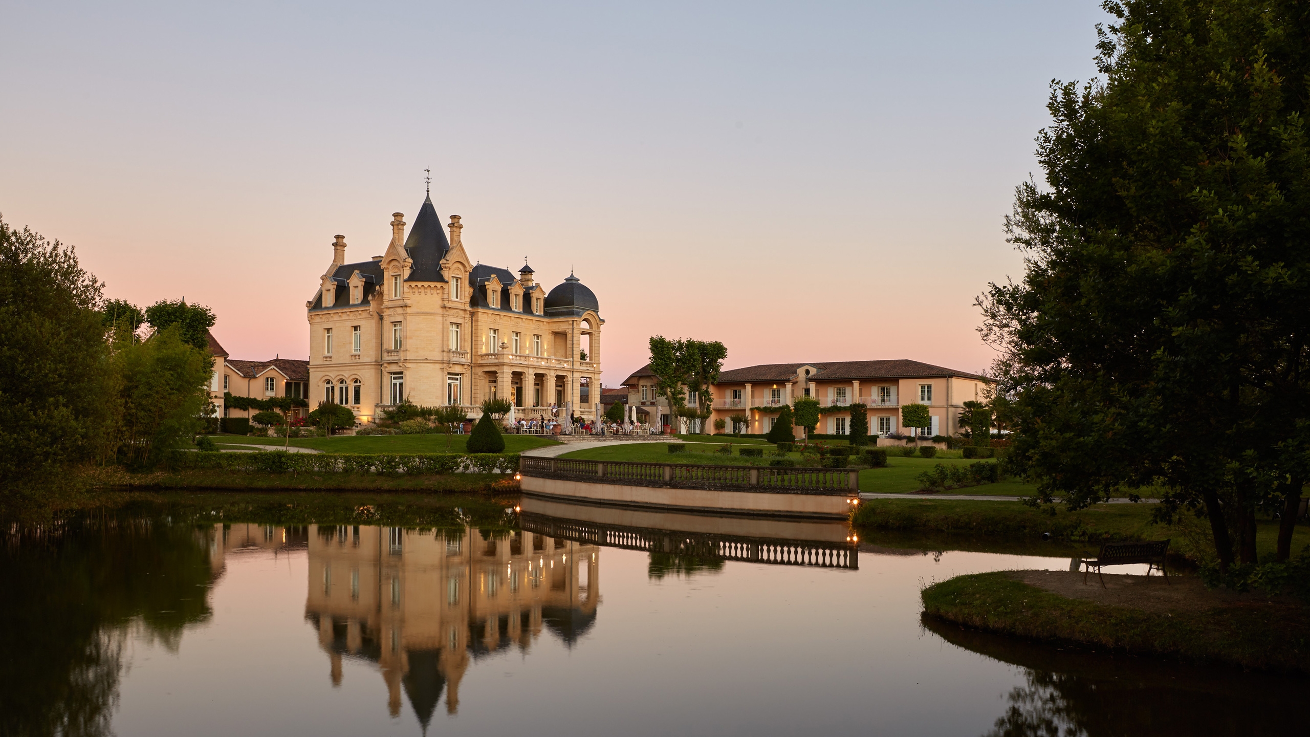 chateau-grand-barrail-exterior-night