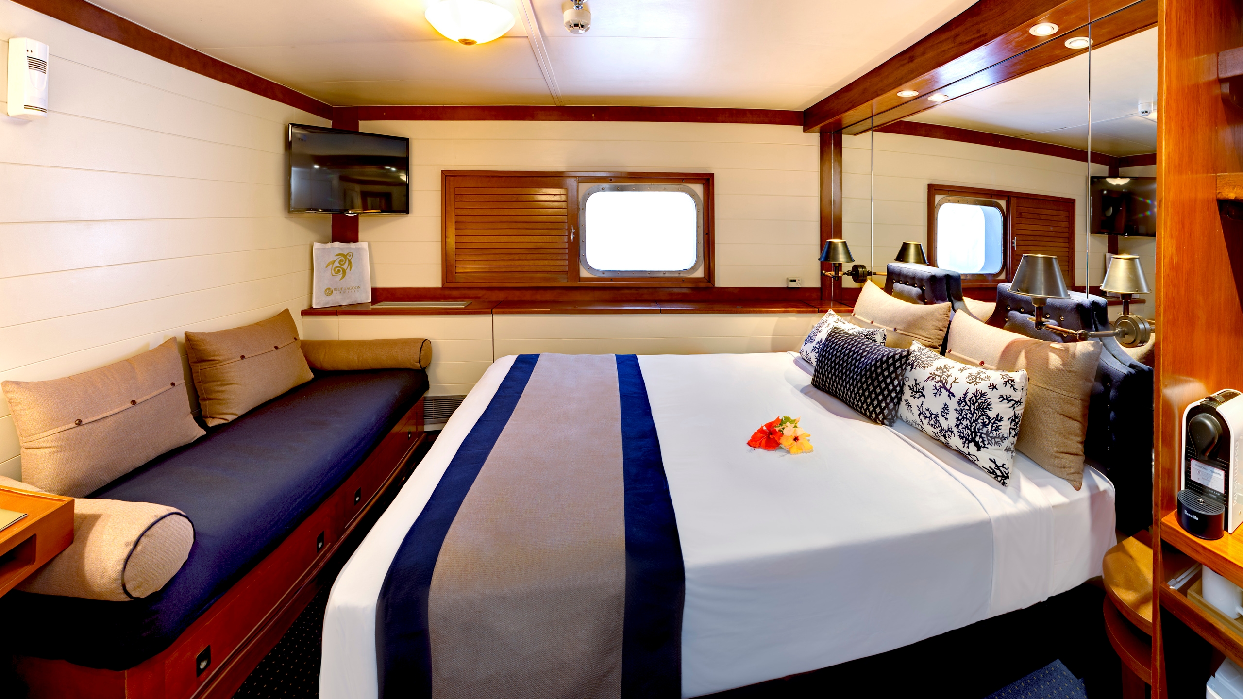 fiji-princess-bedroom