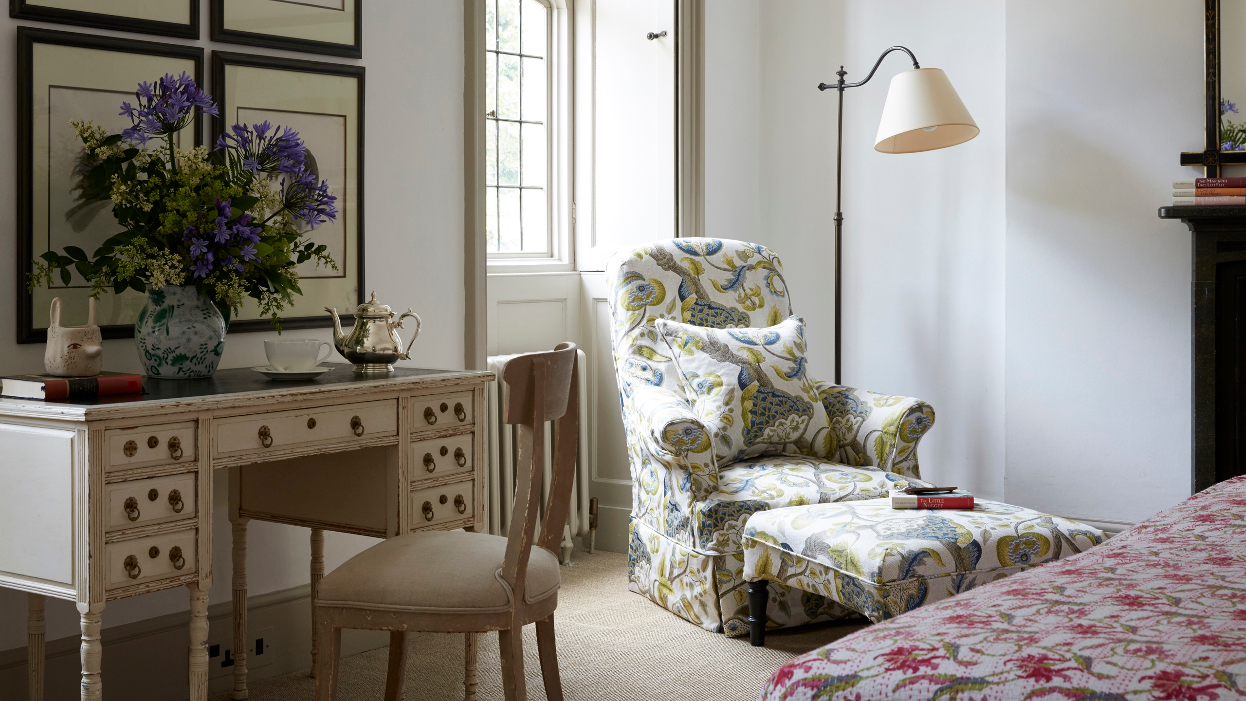 endsleigh-hotel-bedroom-detail