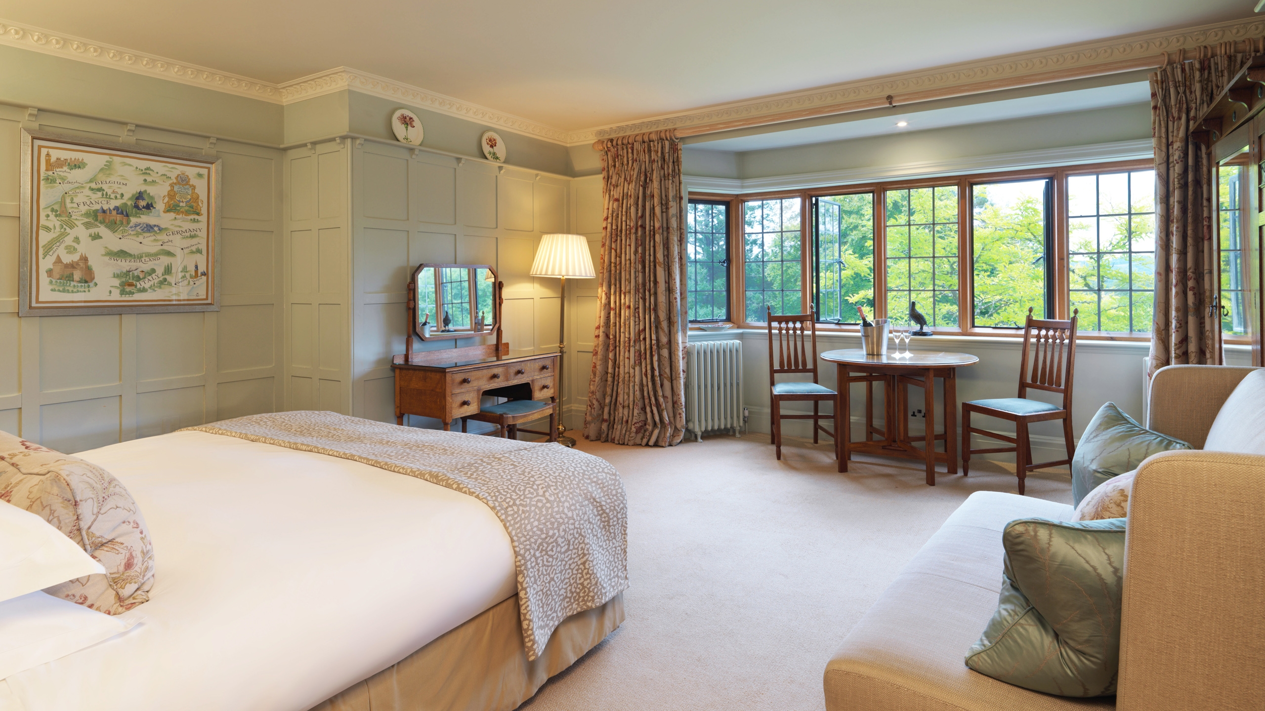 gidleigh-park-bedroom