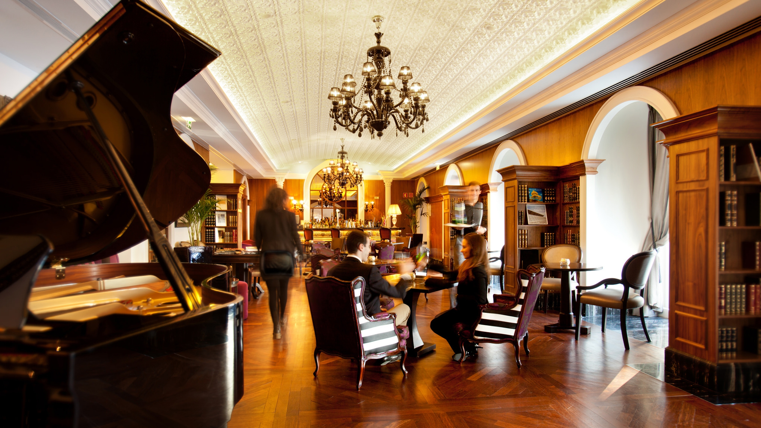 Porto-Hotel-Intercontinental-bar