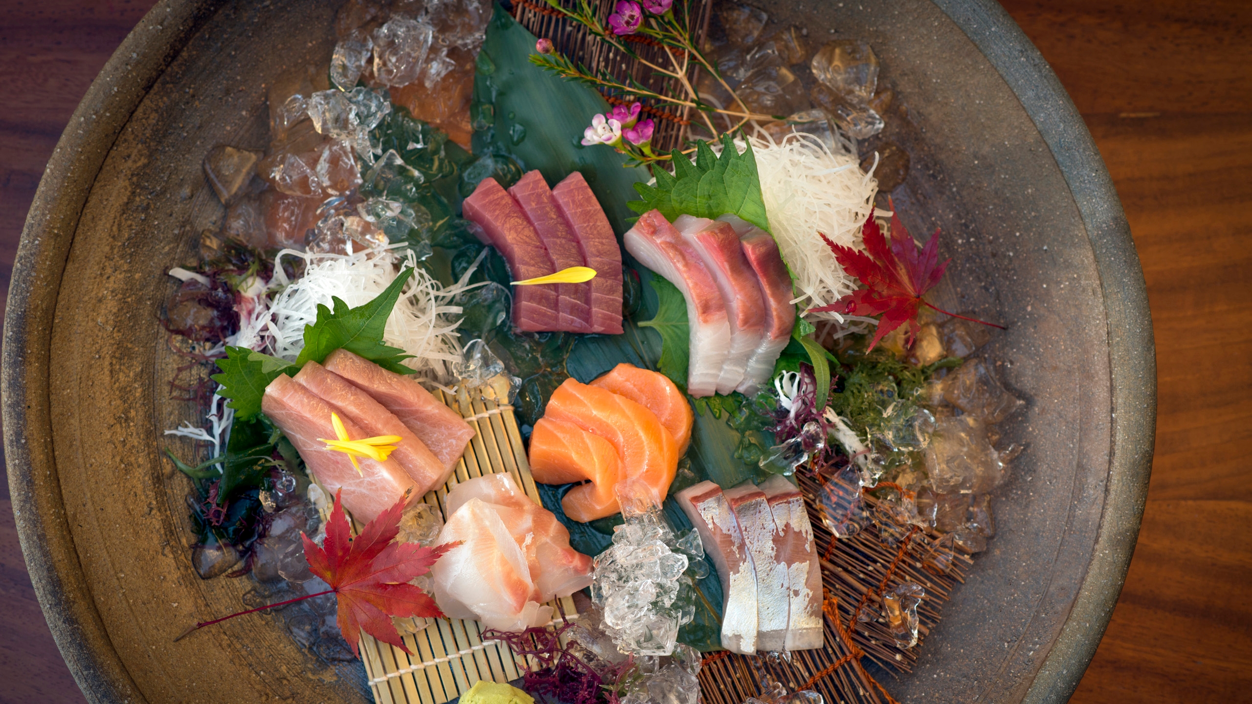 sashimi-japanese-food