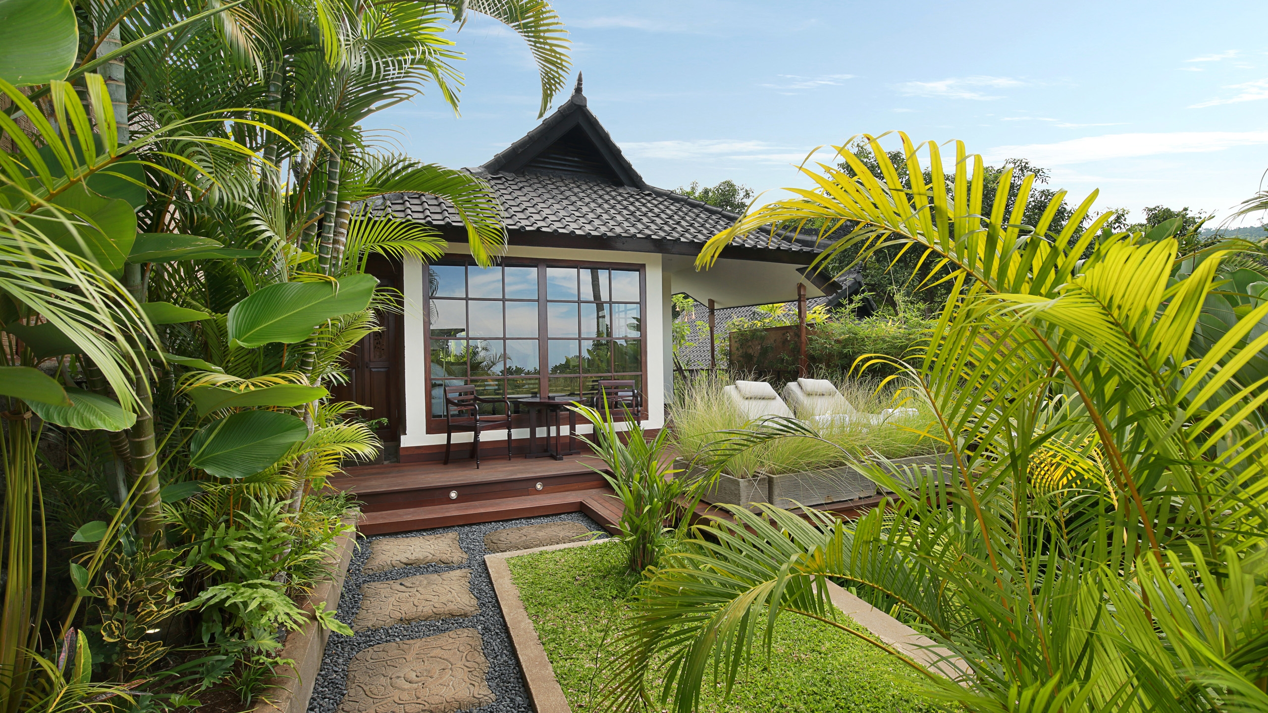 damai-lovina-villa-exterior