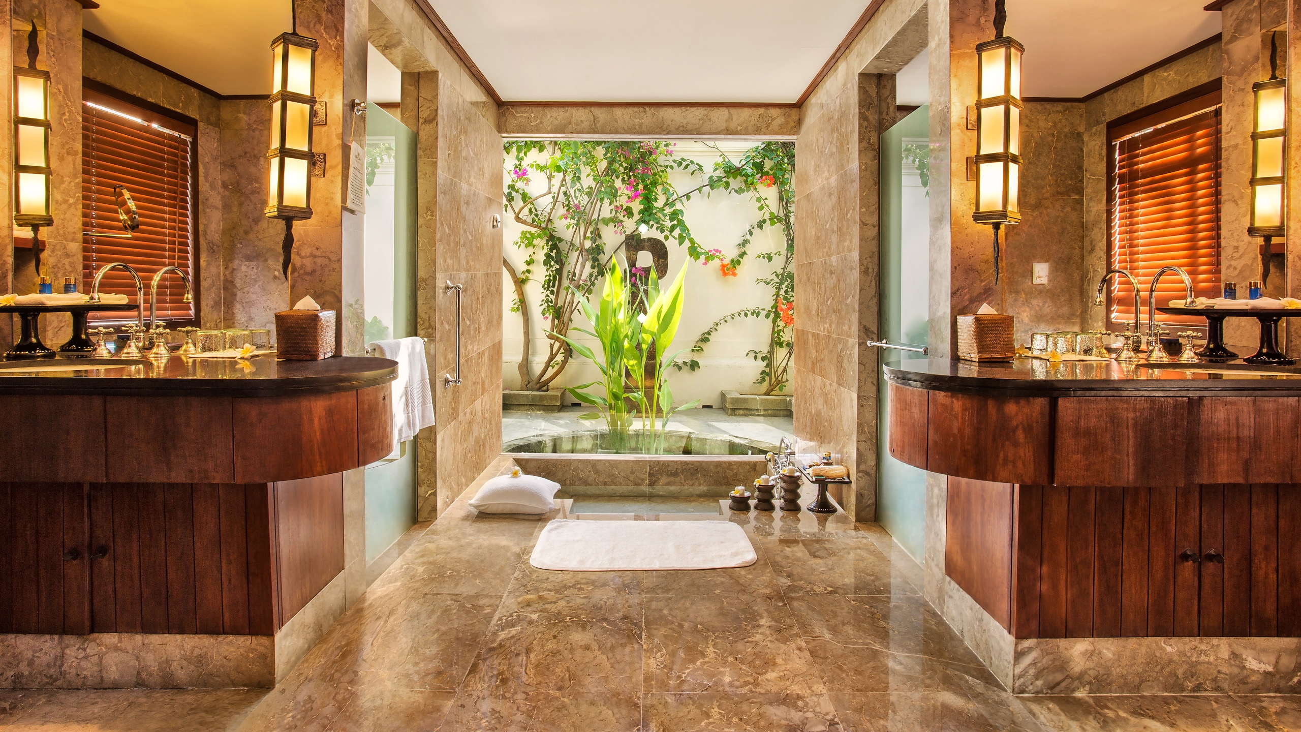 oberoi-lombok-bathroom
