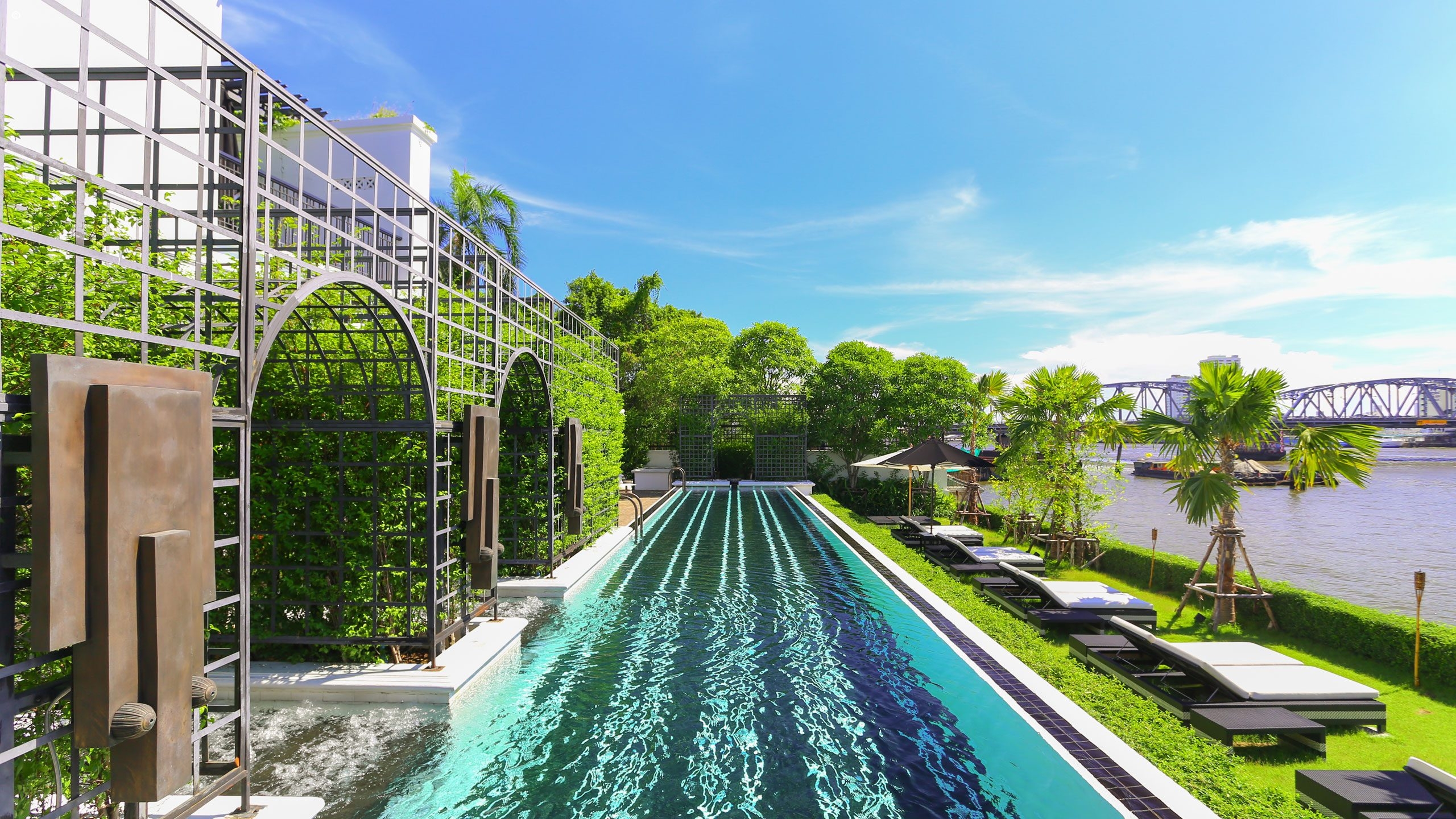 Infinity Pool, Siam Hotel, Bangkok, Thailand