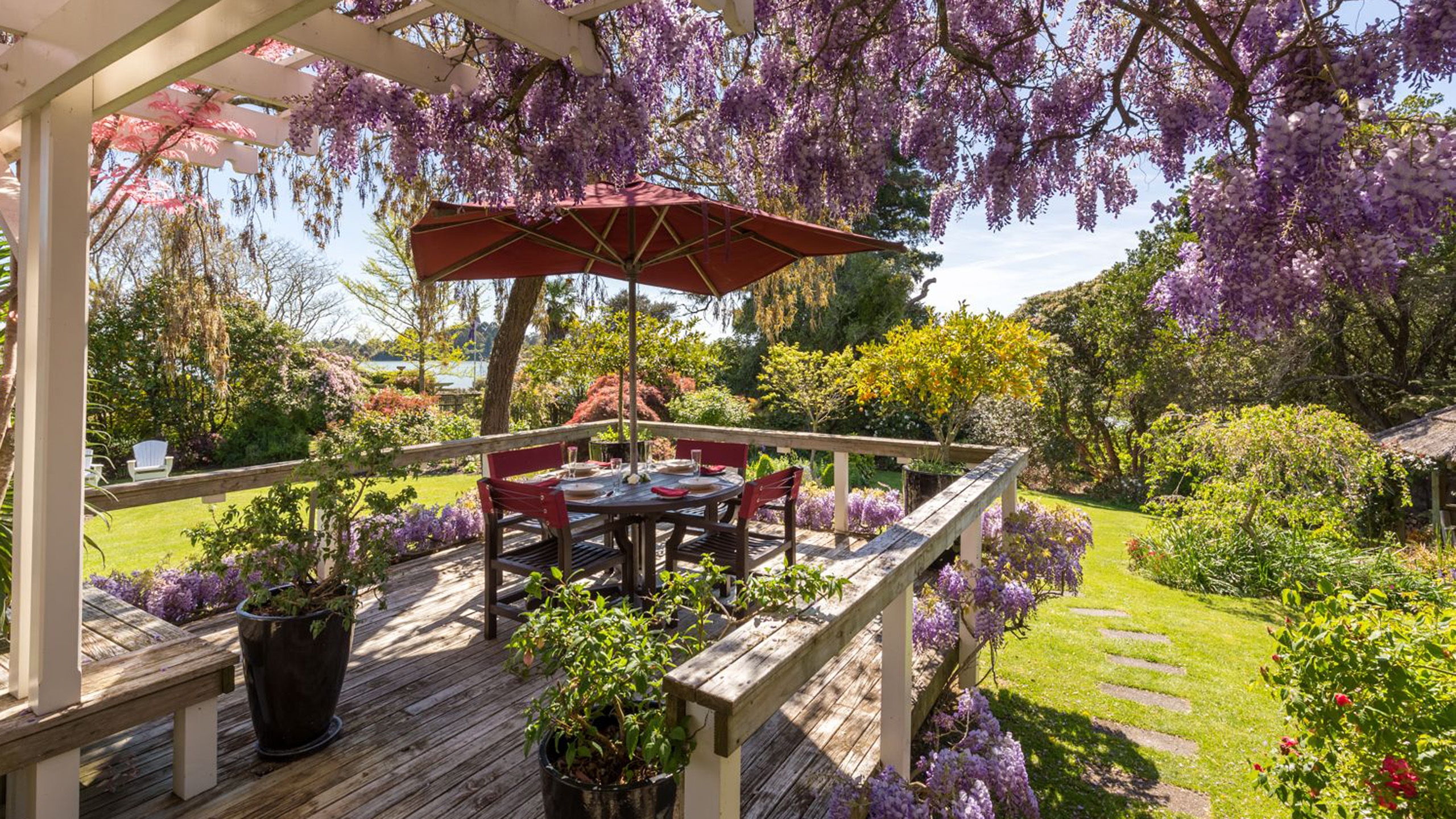 bronte-country-estate-garden