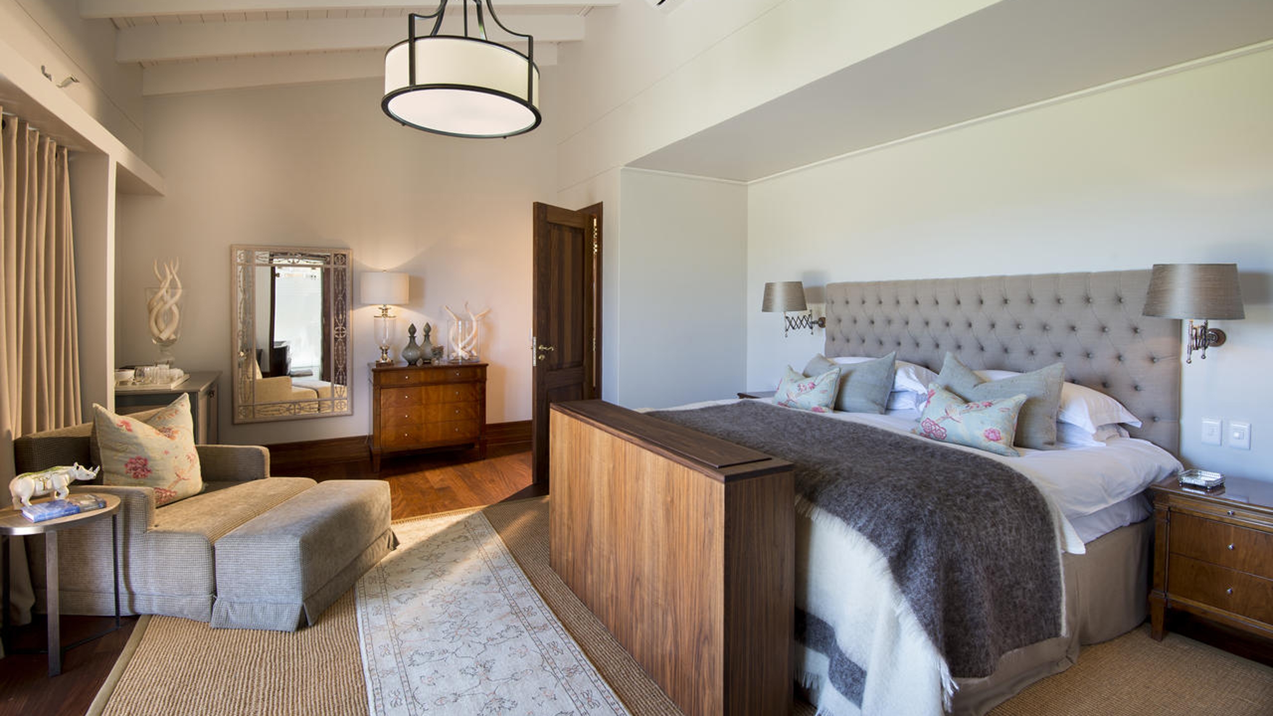 Kwandwe-Fort-House-room1