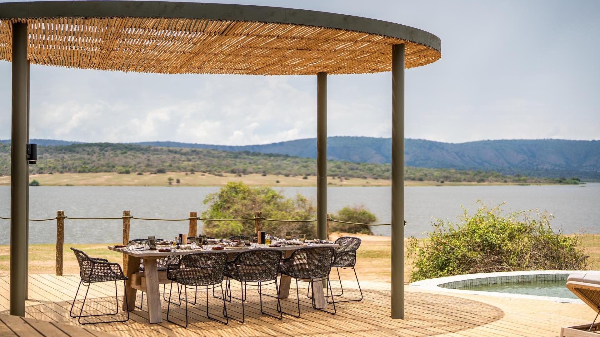 Outdoor dining at Wilderness Magashi Peninsula