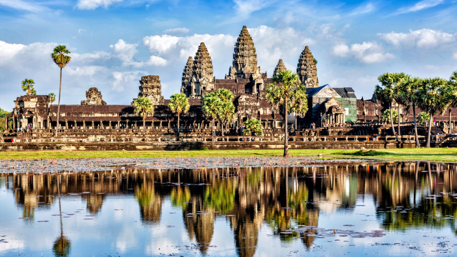 Angkor Wat, reflection in water, Cambodia, Seam Riep