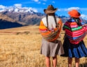 peruvian-women-national-dress-sacred-valley