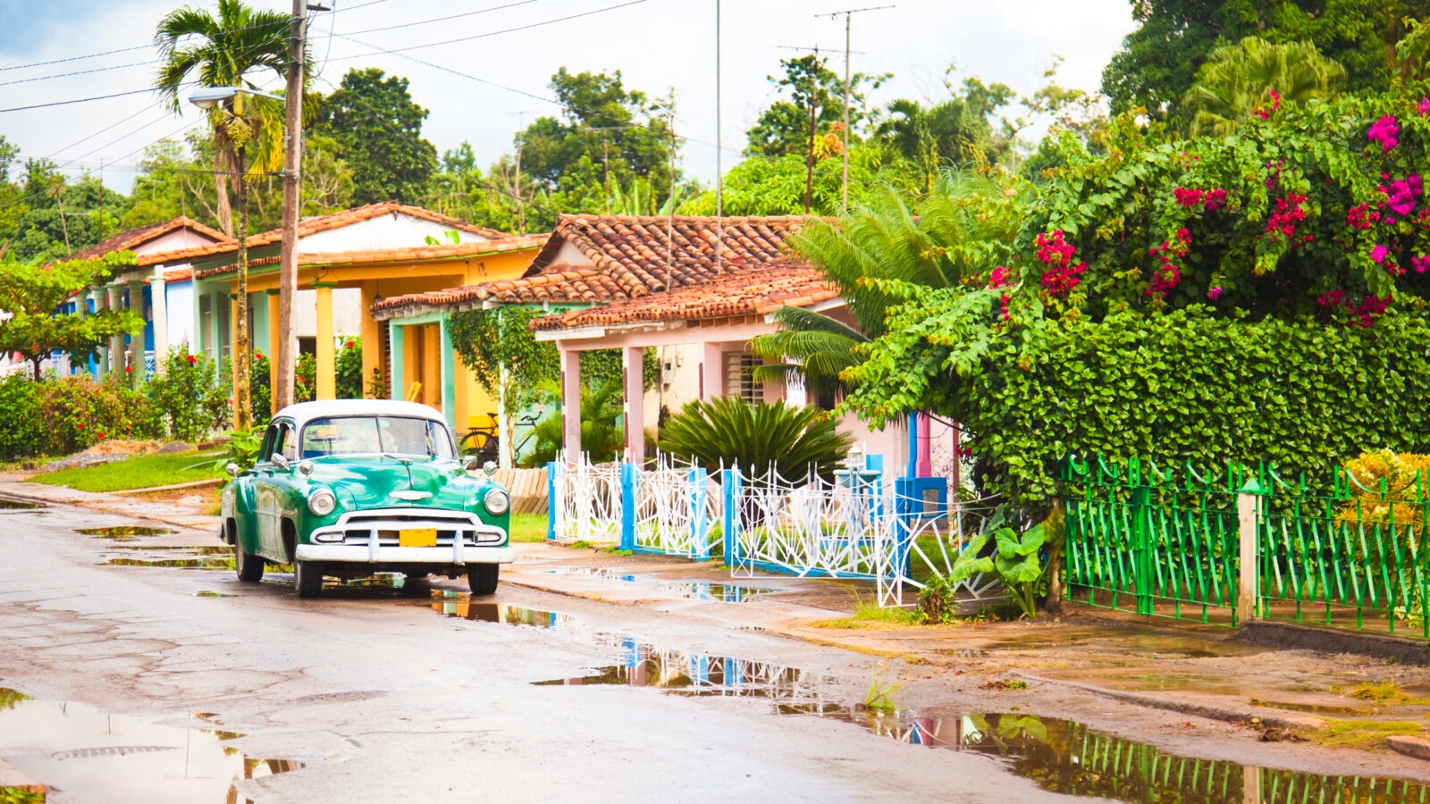 Vinales, Cuba, vintage car