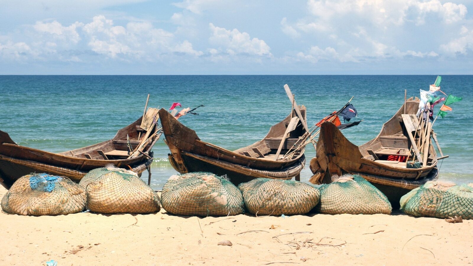fishing-boats-danang