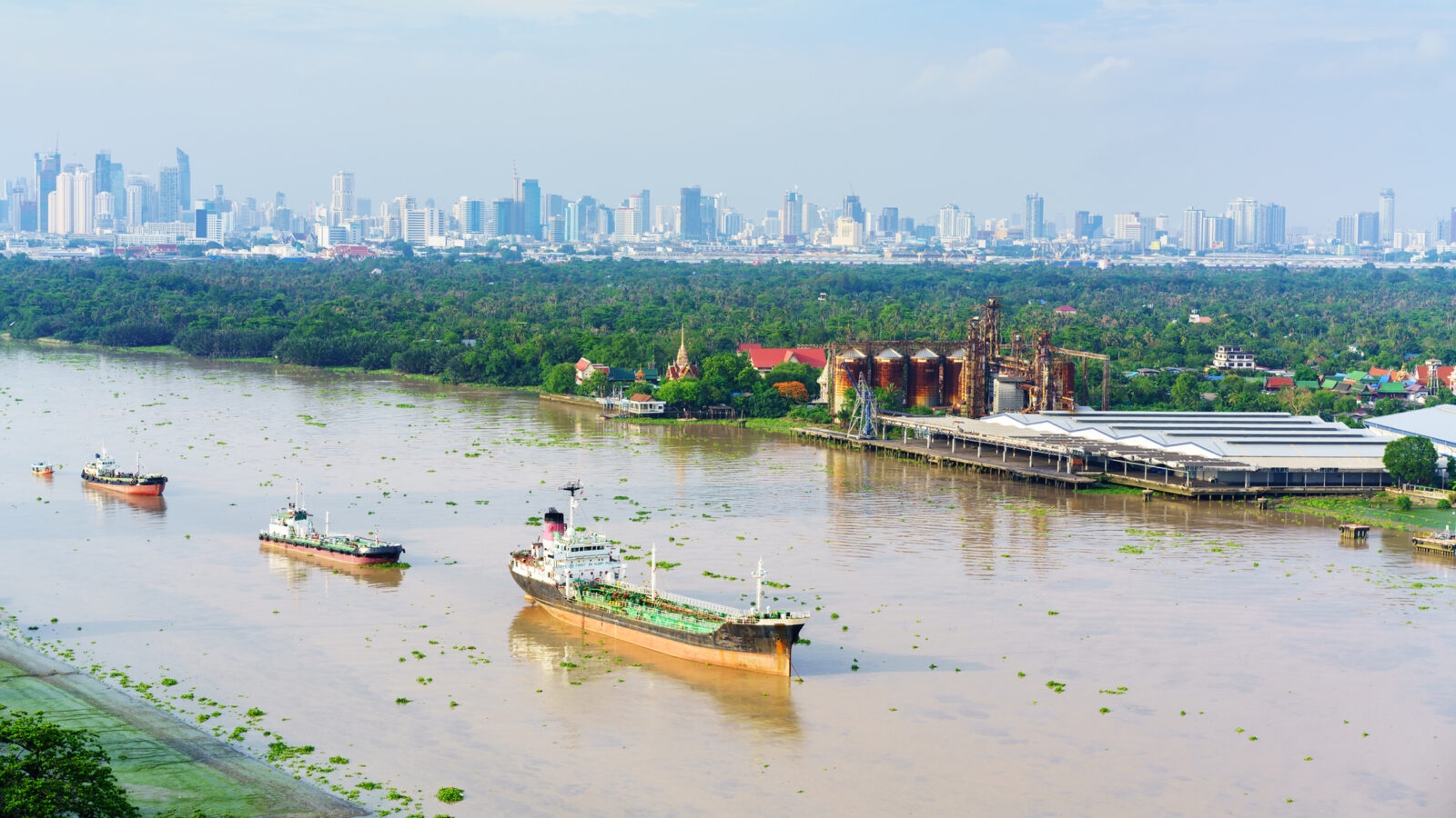 chao-phraya-river-thailand
