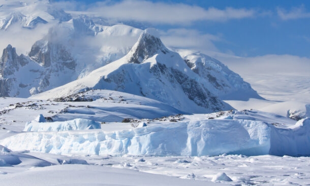 Luxury Antarctica Fly-in Cruise