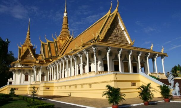Visit Phnom Penh