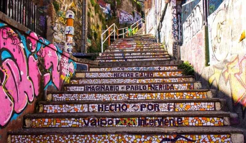 Stairs to valparaiso - Chile