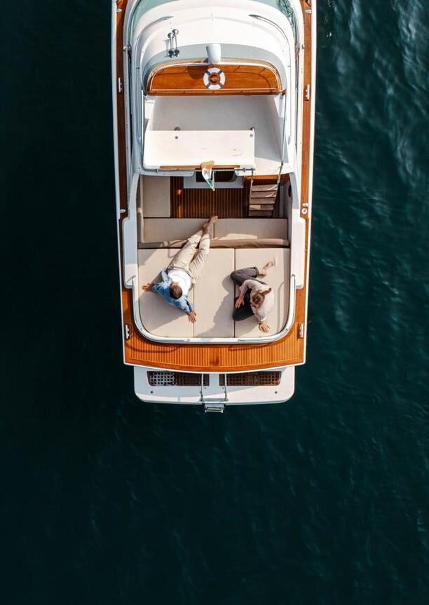 Luxury European Tours - A luxury private speed boat on Lake Garda, Italy