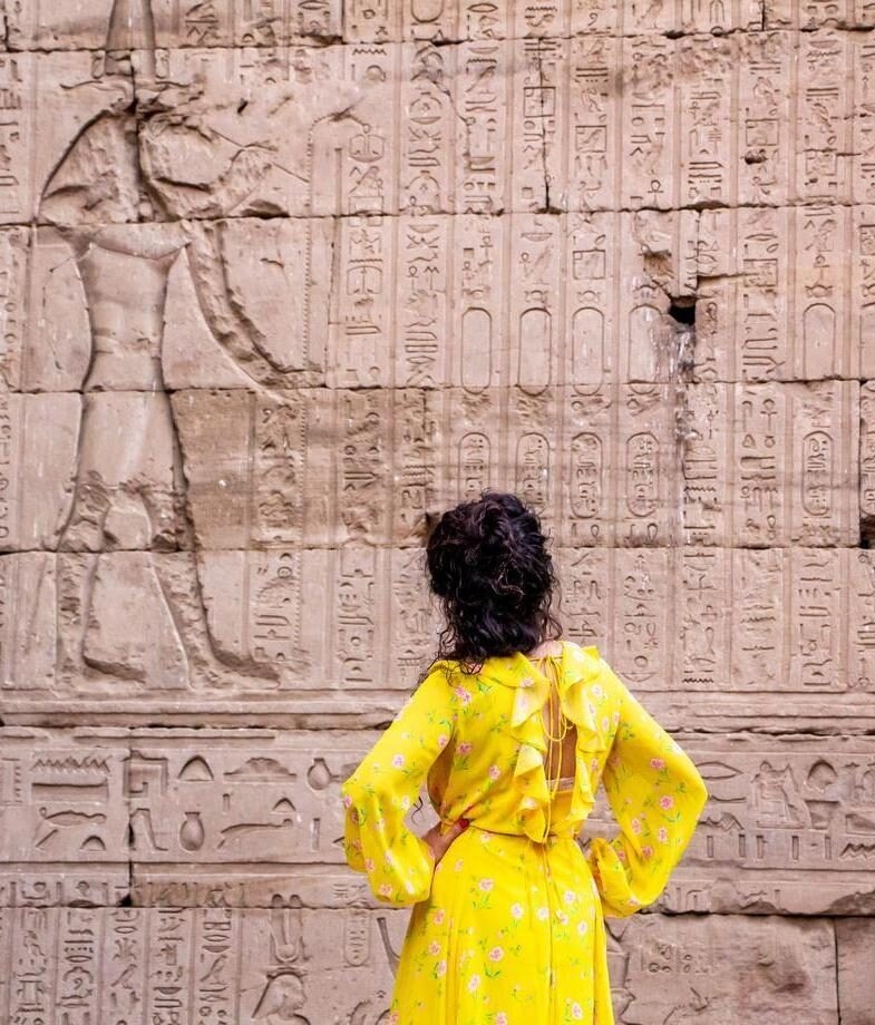 Reading the carved history of the Temple of Edfu in Egypt, and discovering ancestral weaving traditions and natural dyes in Peru’s Sacred Valley.